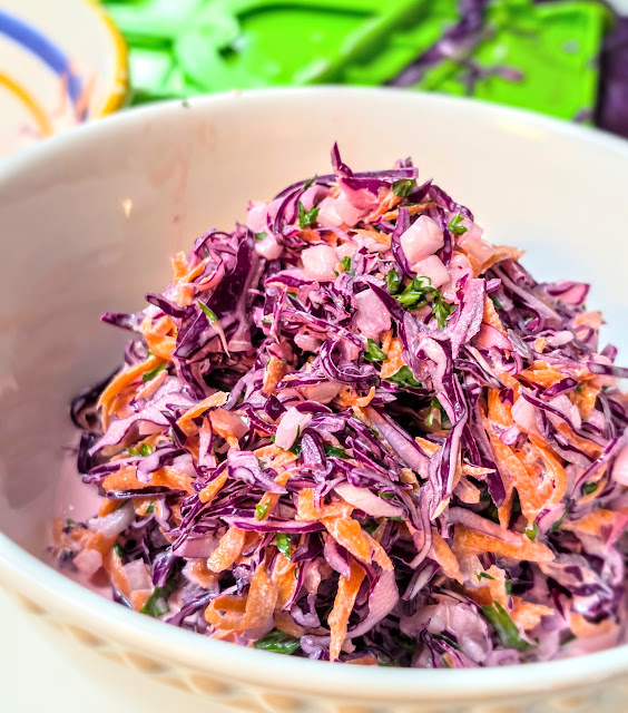 Red Cabbage & Carrot Slaw